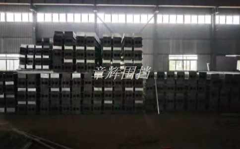 金屬圍擋高度標(biāo)準(zhǔn)是多少？