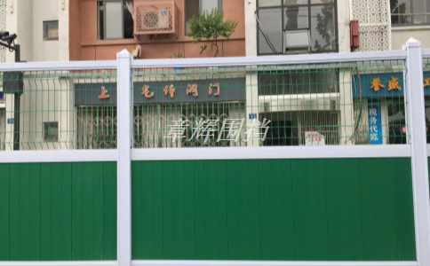 金屬圍擋的防火性能如何？